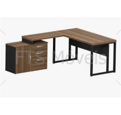 mesa em L pé quadro